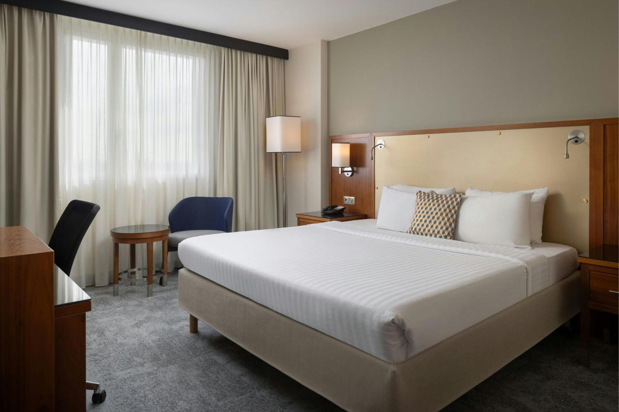 Courtyard By Marriott Toulouse Airport Hotell Eksteriør bilde
